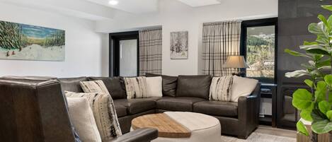 Living Room features a large wrap around sectional