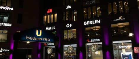 Die Mall of Berlin, direkt am Potsdamer Platz!