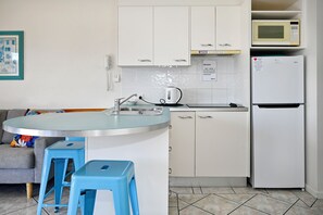 Breakfast bar, overlooking kitchen