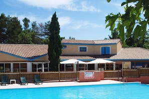 Holiday Park Facilities and Services 