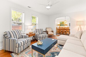 Living area with flat screen TV