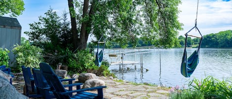 Sitting & Fire Pit Area on the Lake