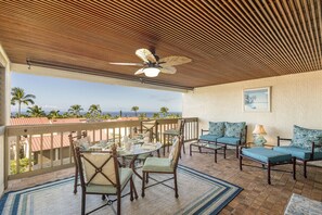 You want to have all your meals on the lanai!