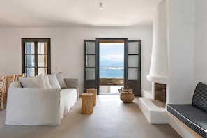 Platinum Paros Villa | 3 Bedrooms | Villa Sky | Sea View & Private Pool | Naousa