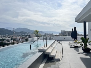 Views of the ocean
