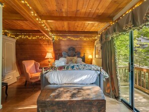 Master Bedroom on main floor