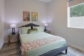 Bedroom four (queen size bed)