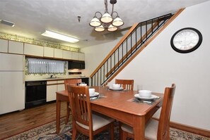 Dining Room, Dining Table, Furniture, Indoors, Table