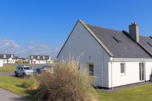 Ballybunion Holiday Cottage No. 10 | Coastal Self-Catering Holiday Accommodation Available in Ballybunion, County Kerry