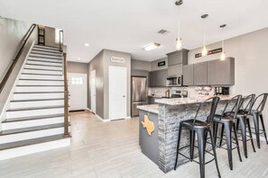 Breakfast bar provides extra seating for friends and family to enjoy!
