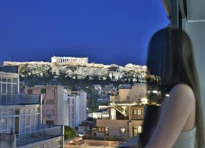 Property's Shared Balcony Acropolis View