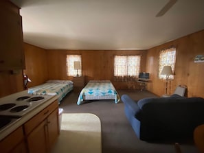 Cabin 1 - interior 1