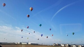 From the nearest station, you will arrive at Balloon Festa in two stations in the direction of Saga.