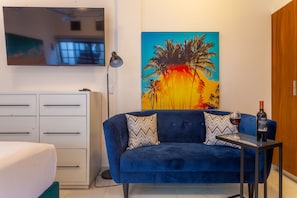 Studio - Image 1