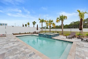 Private Pool with Jetted Spa (Unheated)