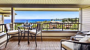 Kapalua Ridge Villas #1624 - Seating & Dining Lanai Ocean View - Parrish Maui