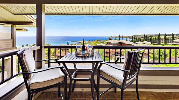 Kapalua Ridge Villas #1624 - Dining Lanai Ocean View - Parrish Maui