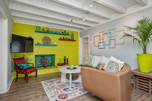 Living Area - West