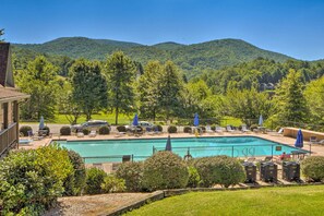 Sky Valley Resort | Outdoor Pool