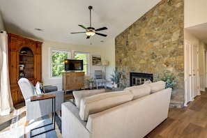 Living Room | Main Level | Smart TV | Fireplace