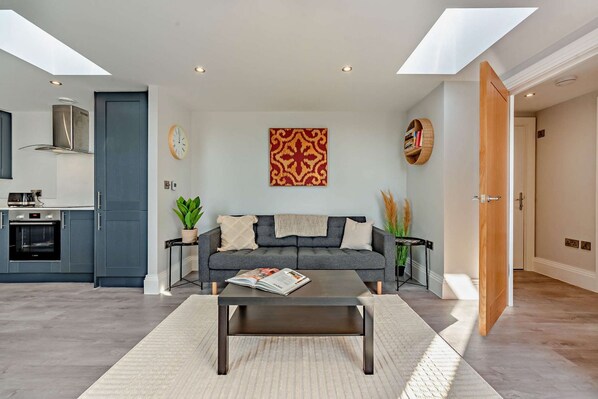 The Nook Living Area - StayCotswold