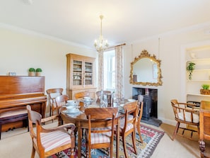 Dining room | Colaboll Farmhouse, Lairg