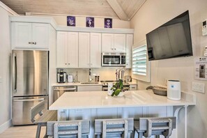 Smyrna Beach Vacation Rental | Studio | 1BA | Step-Free Access | 400 Sq Ft