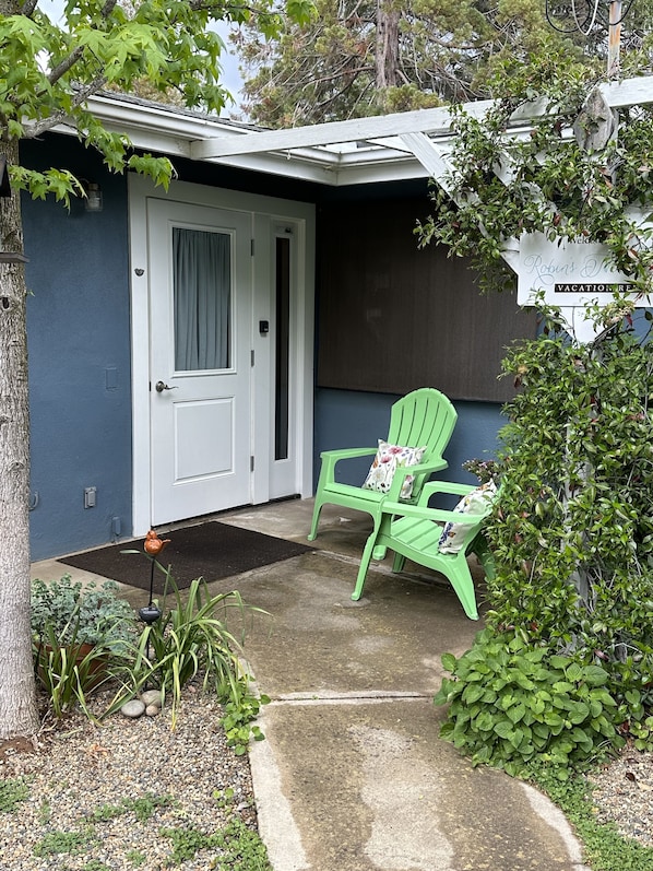 Entrance and private patio to Robin’s Nest.