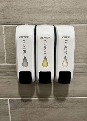Bathroom amenities