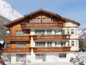 Ciel, Bâtiment, Fenêtre, Neige, Montagne, Plante, Arbre, Porte, Maison, Bois