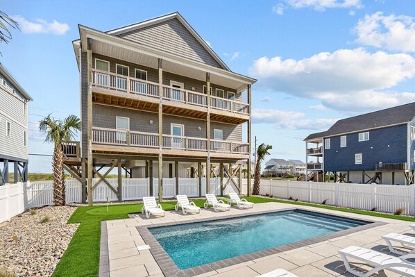 Private Pool