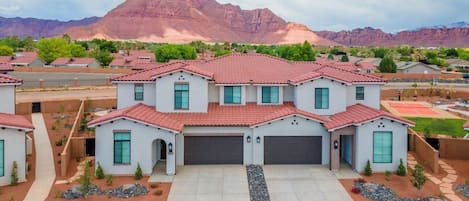 2 INCREDIBLE properties side-by-side with interior connecting doors!
