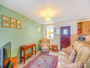 Living area | The Granary - Wilson Cottages, Lingdale, near Saltburn-by-the-Sea