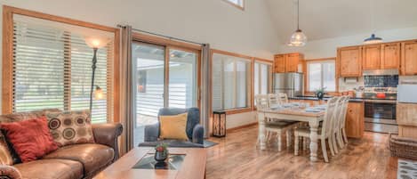 Living room to dining room