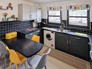 Kitchen | Deas’ Wharf, Kirkcaldy