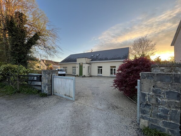 Front entrance, secure parking, on quiet lane