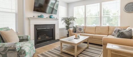 Bright and Airy Living Room w/ Fireplace