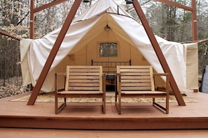 Stay at the newest addition to Alpine South! A luxurious glamping stay that makes you feel like in a cabin! Solar chandeliers, running water, and composting loo are features we gladly offer to our guests!