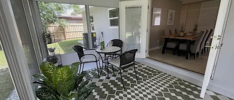 Outdoor dining
