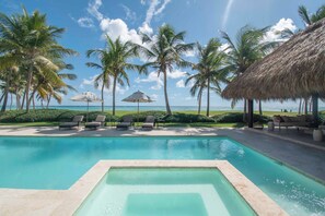 La Guappa - ocean front luxury villa in Punta Cana golf and beach resort (2441)