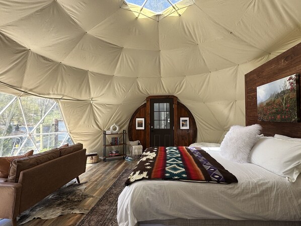 A Dreamlike Interior 