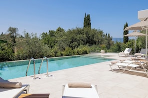 Infinitypool