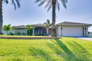 Villa Exterior | Free WiFi (High Speed) | Lanai | Saltwater Pool w/ Solar Heater