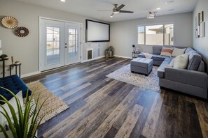 Second living area