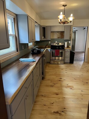 Floor, Flooring, Indoors, Hardwood, Kitchen
