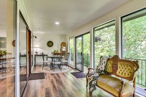 Sunroom | Single-Story Home | Dining Area