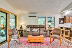 Living Room | Smart TV | Wood-Burning Stove | Queen Murphy Bed | Central A/C