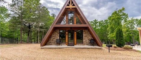 Deer Wood Cabin