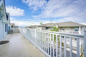 Private Balcony | Community Parking Lot (2 Vehicles)