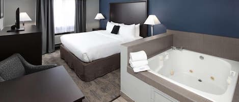 Spacious suite with a King size bed with a Jetted Tub
